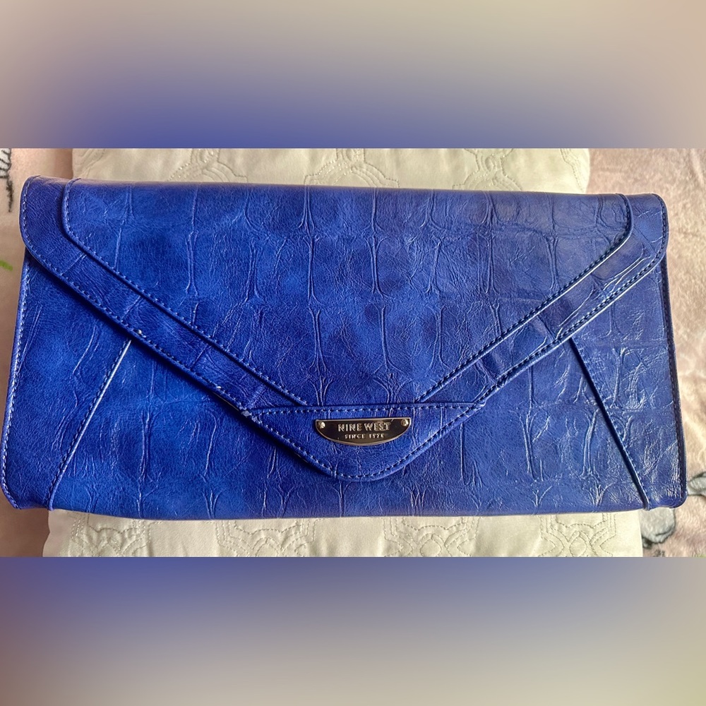 Nine West Oversized Envelope Clutch Crocodile Embossed Blue Wallet for women